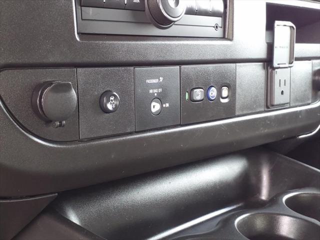 Photo of 2024 Summit White Chevrolet Express 2500