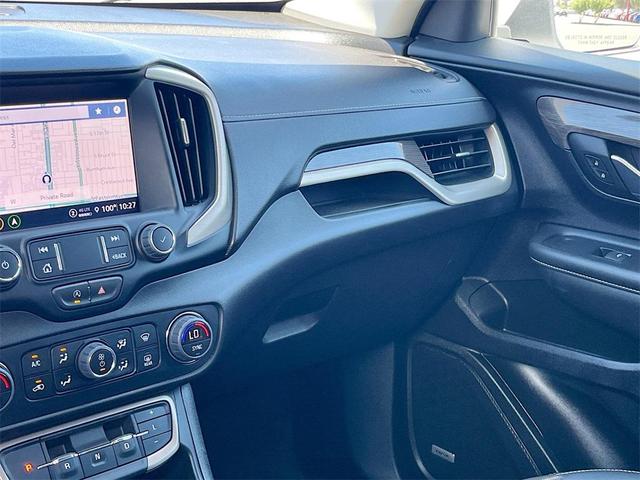 Photo of 2024 Summit White GMC Terrain