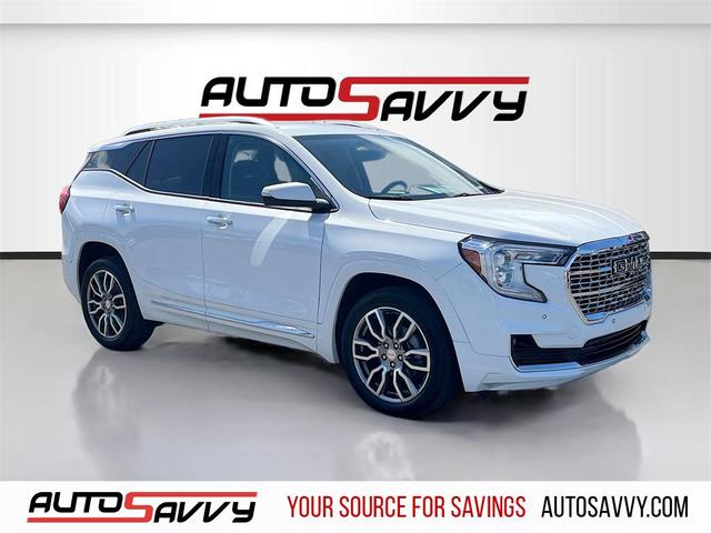 Photo of 2024 Summit White GMC Terrain