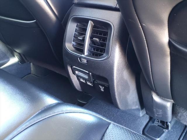 Photo of 2020 Slate Blue Pearlcoat Jeep Cherokee
