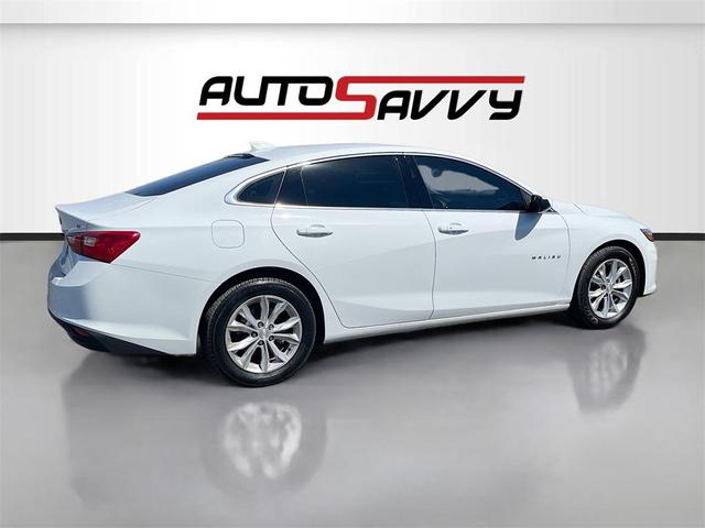 Photo of 2023 Summit White Chevrolet Malibu
