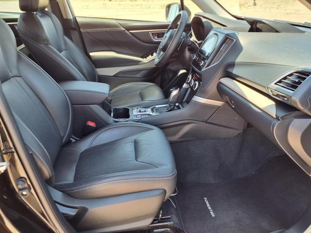 Photo of 2023 Crystal Black Silica Subaru Forester