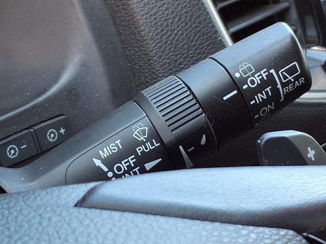 Photo of 2020 Crystal Black Pearl Honda Pilot