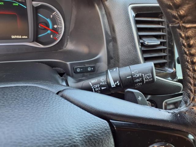 Photo of 2021 Lunar Silver Metallic Honda Pilot