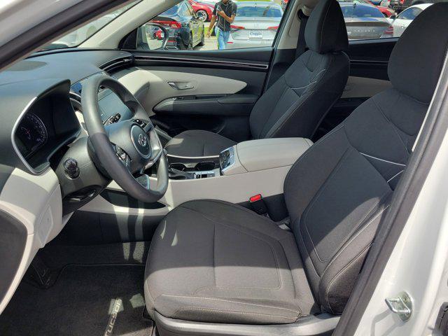 Photo of 2022 Quartz White Hyundai TUCSON