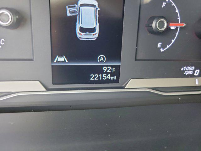 Photo of 2022 Quartz White Hyundai TUCSON