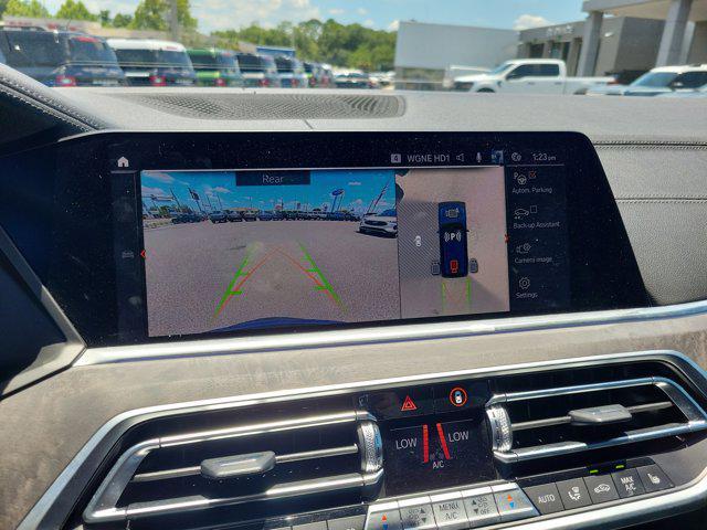 Photo of 2022 Phytonic Blue Metallic BMW X5