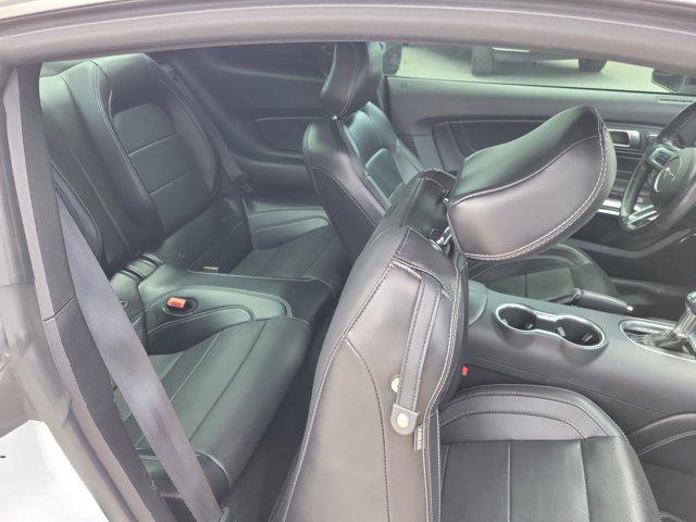 Photo of 2020 Oxford White Ford Mustang