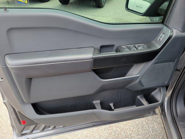 Photo of 2025 Carbonized Gray Metallic Ford F-150