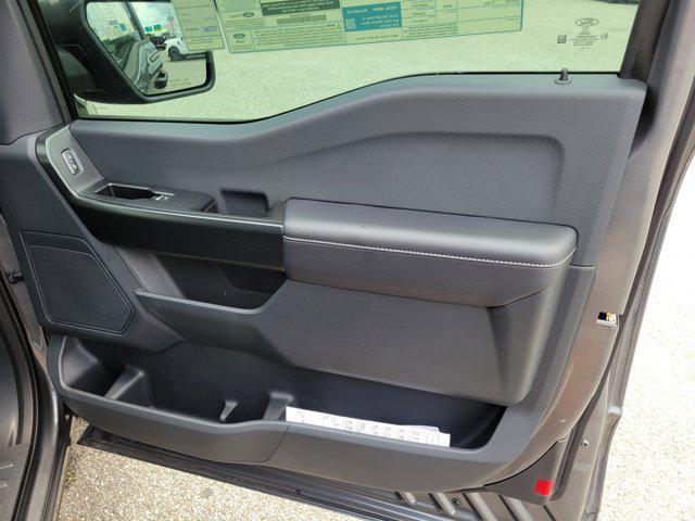 Photo of 2025 Carbonized Gray Metallic Ford F-150