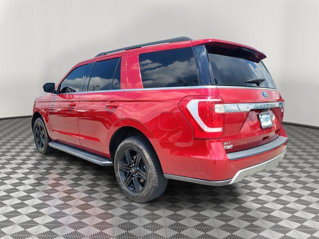 Photo of 2021 Red Ford Expedition