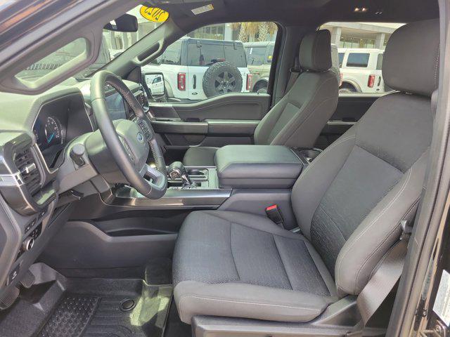 Photo of 2023 Black Metallic Ford F-150
