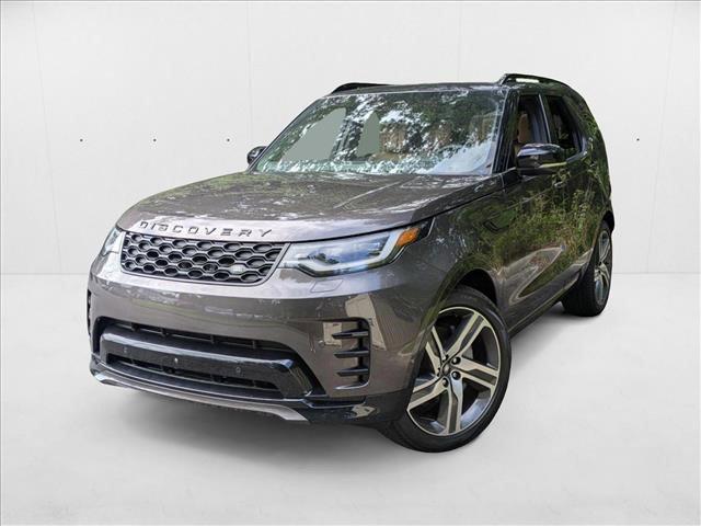 Photo of 2024 Charente Grey Premium Metallic Land Rover Discovery