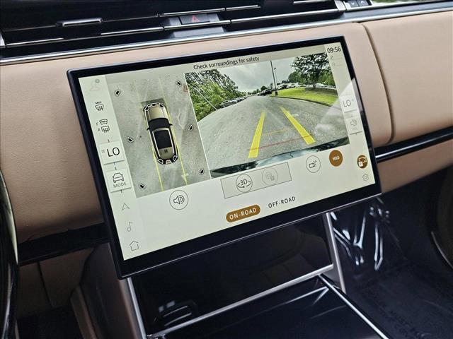Photo of 2025 Santorini Black Metallic Land Rover Range Rover