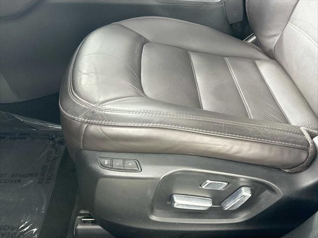 Photo of 2023 Deep Crystal Blue Mica Mazda CX-5