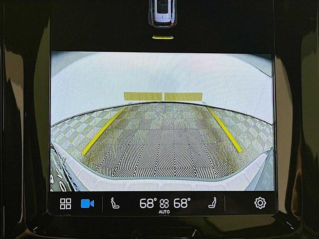 Photo of 2022 Thunder Grey Metallic Volvo XC60