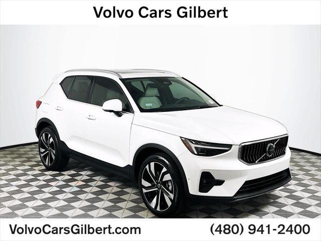 2025 Volvo XC40