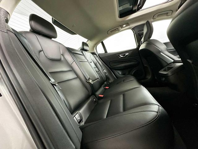 Photo of 2025 Silver Dawn Metallic Volvo S60