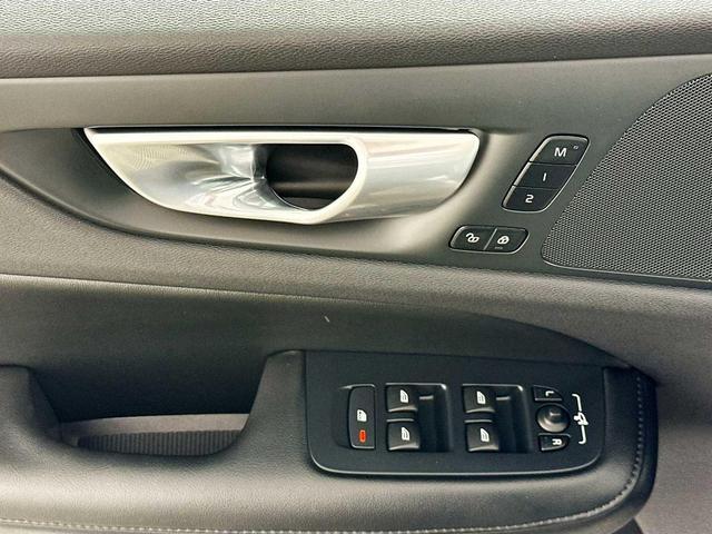 Photo of 2025 Silver Dawn Metallic Volvo S60