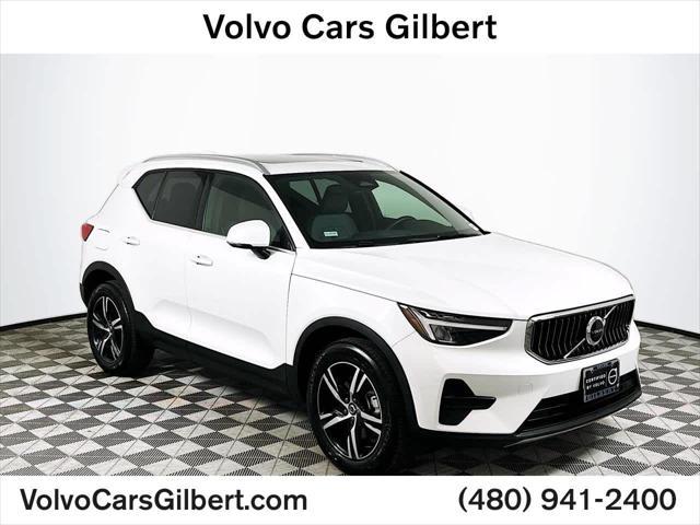 2025 Volvo XC40
