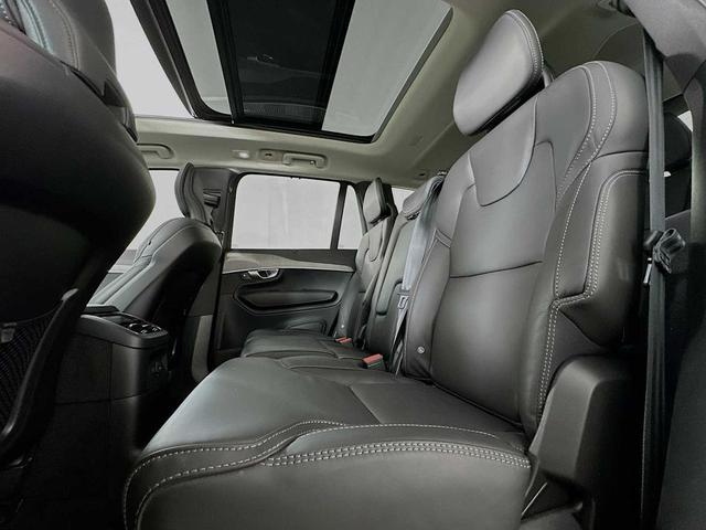 Photo of 2024 Onyx Black Metallic Volvo XC90 Recharge Plug-In Hybrid