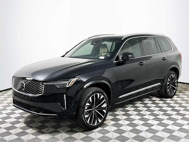 Photo of 2025 ONYX BLK MET Volvo XC90 Plug-In Hybrid