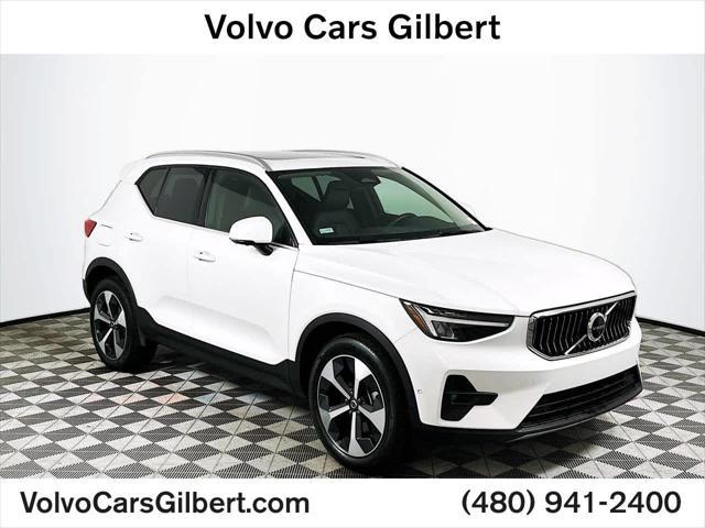 2025 Volvo XC40
