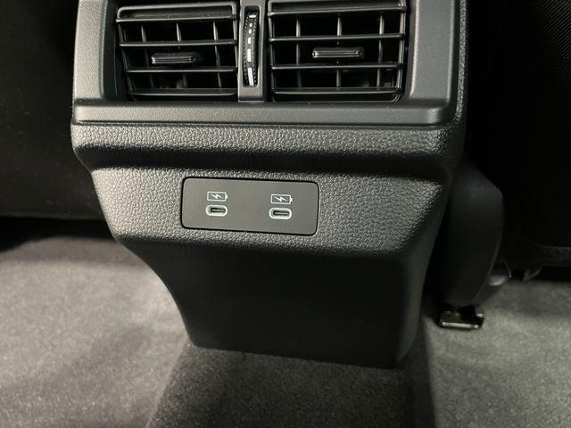 Photo of 2025 Platinum White Pearl Honda Accord