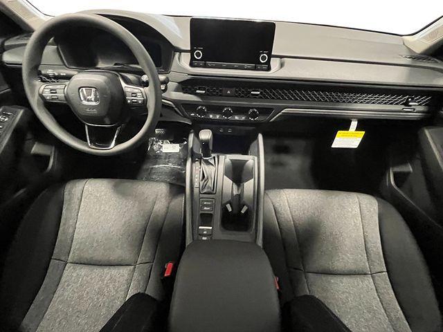 Photo of 2025 Platinum White Pearl Honda Accord