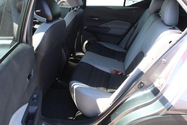 Photo of 2023 Gun Metallic Nissan Kicks