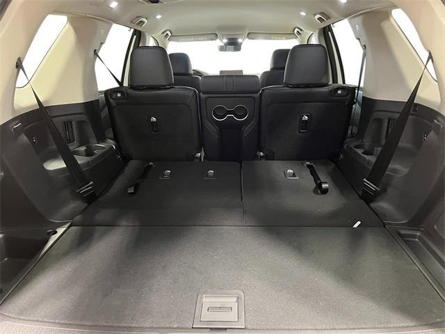 Photo of 2025 Radiant Red Metallic II Honda Pilot