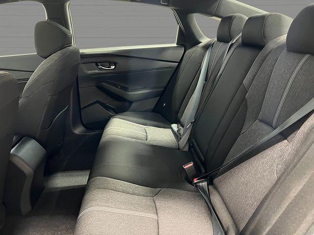 Photo of 2025 Solar Silver Metallic Honda Accord Hybrid