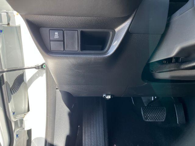 Photo of 2024 Platinum White Pearl Honda HR-V