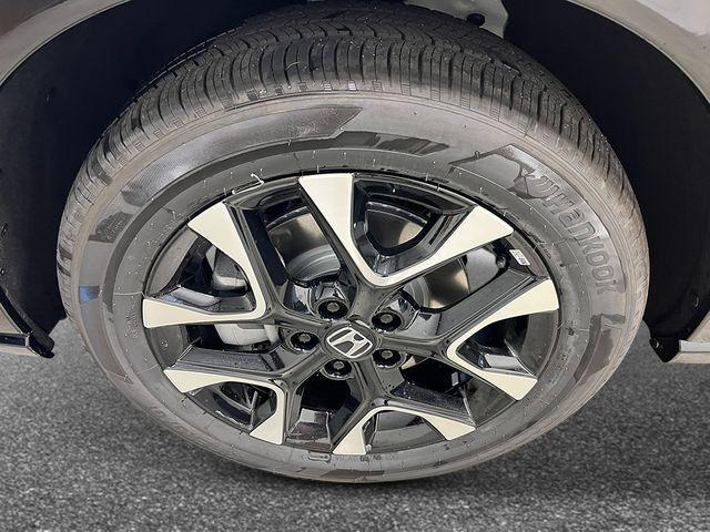 Photo of 2026 Platinum White Pearl Honda HR-V