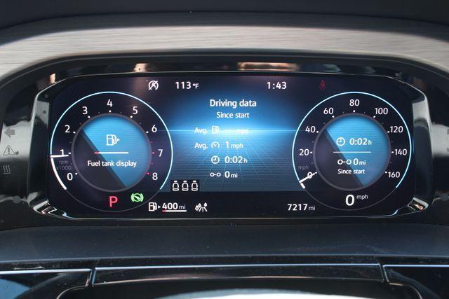Photo of 2024 Deep Black Pearl Effect Volkswagen Atlas Cross Sport