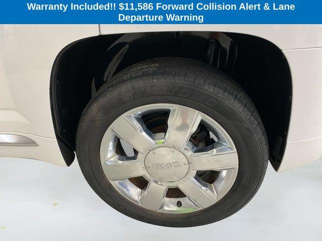 Photo of 2013 Summit White GMC Terrain