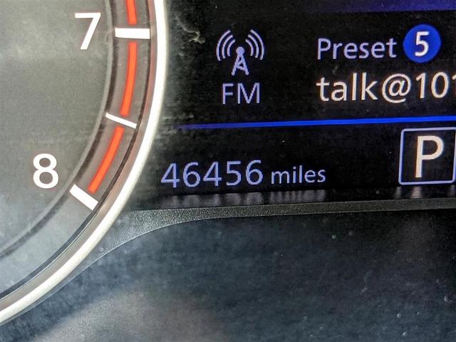 Photo of 2022 Gun Metallic Nissan Altima