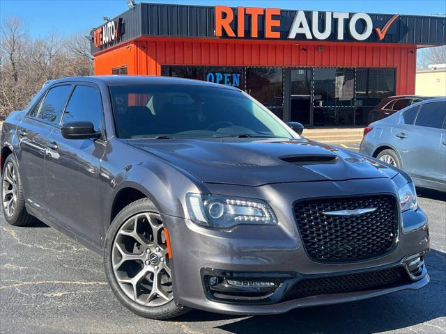 2018 Chrysler 300