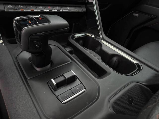 Photo of 2024 Onyx Black GMC Sierra 1500