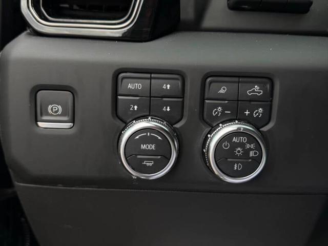 Photo of 2024 Onyx Black GMC Sierra 1500