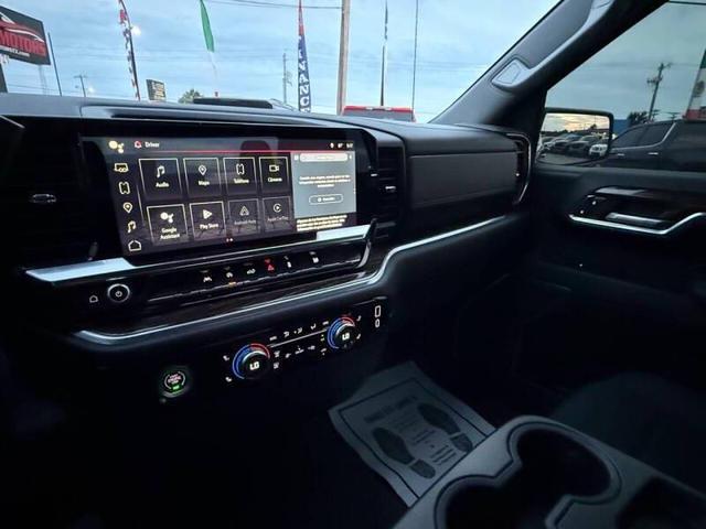 Photo of 2022 Onyx Black GMC Sierra 1500