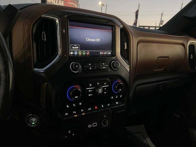 Photo of 2021 Iridescent Pearl Tricoat Chevrolet Silverado 1500