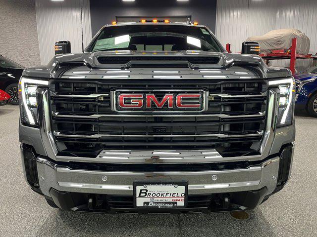 Photo of 2025 Sterling Metallic GMC Sierra 3500