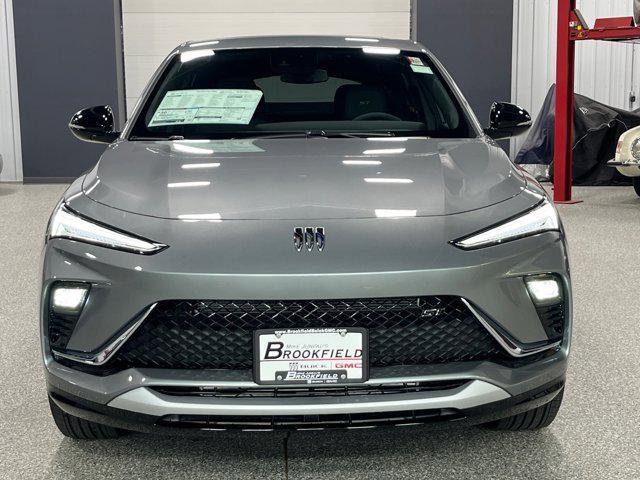 Photo of 2025 Moonstone Gray Metallic Buick Envista