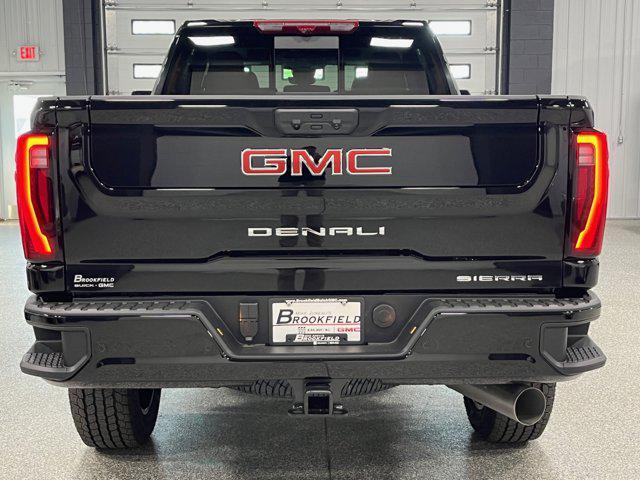Photo of 2025 Onyx Black GMC Sierra 2500