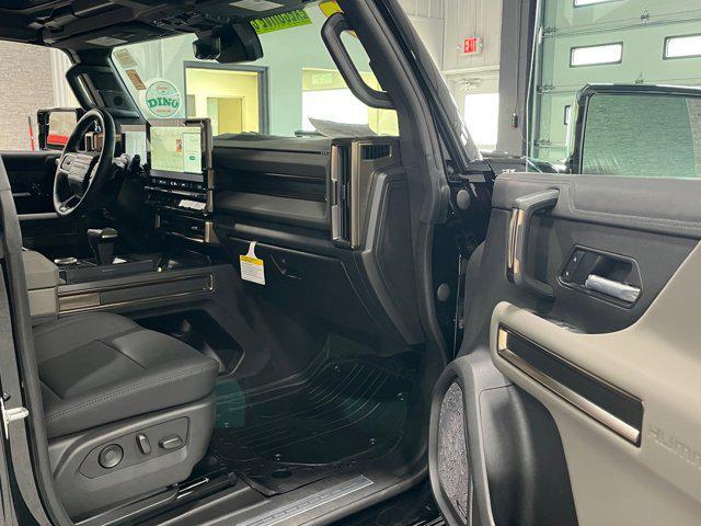 Photo of 2025 Void Black GMC HUMMER EV Pickup