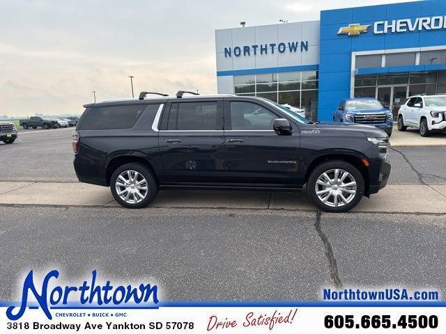 Photo of 2022 Dark Ash Metallic Chevrolet Suburban