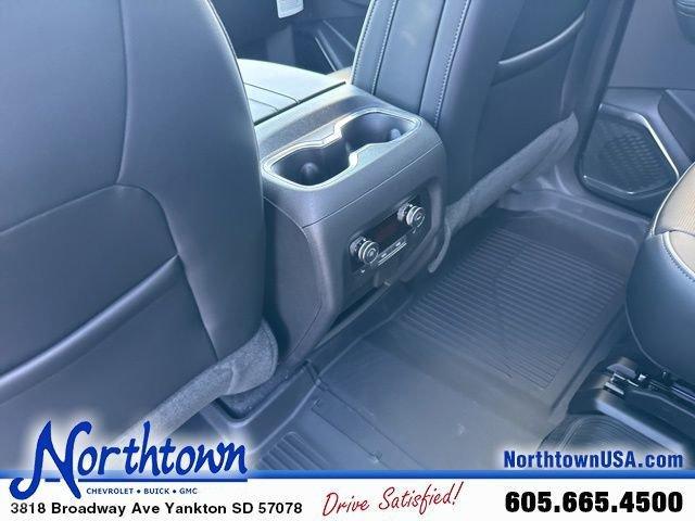 Photo of 2026 Smokey Amethyst Metallic Buick Enclave