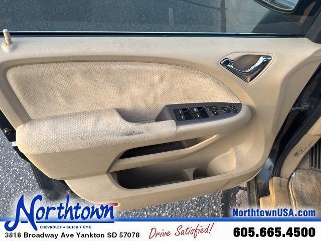 Photo of 2005 Sage Brush Pearl Honda Odyssey