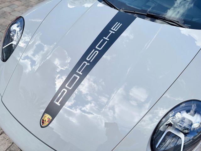 Photo of 2021 Chalk Porsche 911